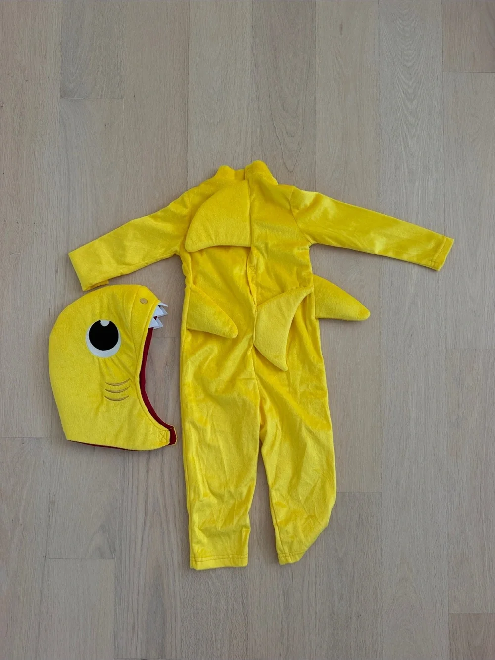Pinkfong Baby Shark Costume - Soft One-Piece Outfit Size 2T Halloween 🎃